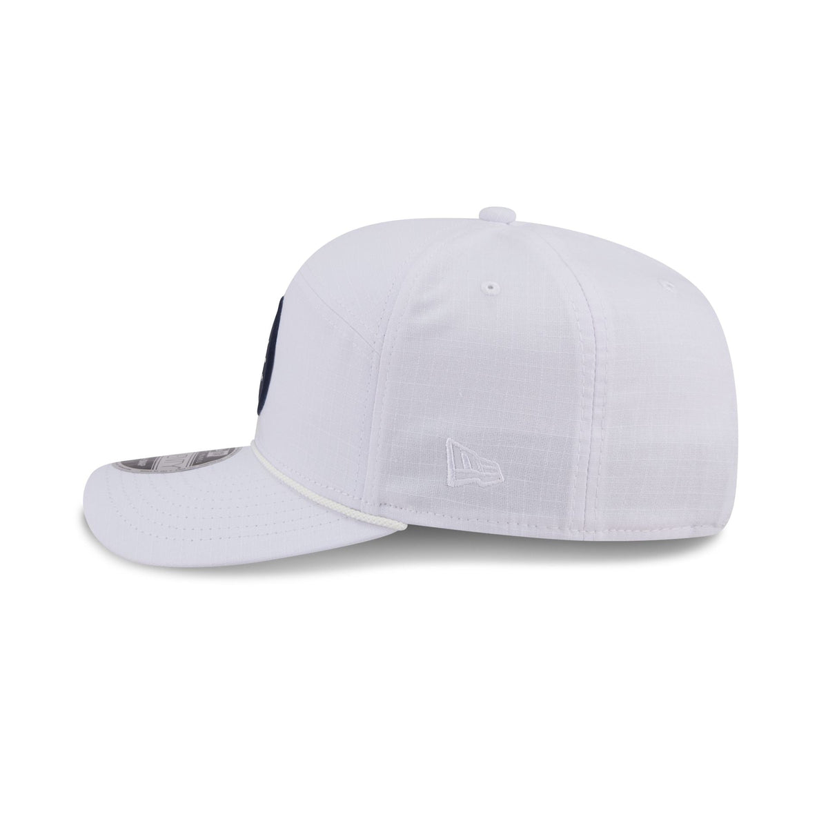 Atlanta Braves Circle Logo White Split Panel 9SEVENTY Stretch-Snap Hat